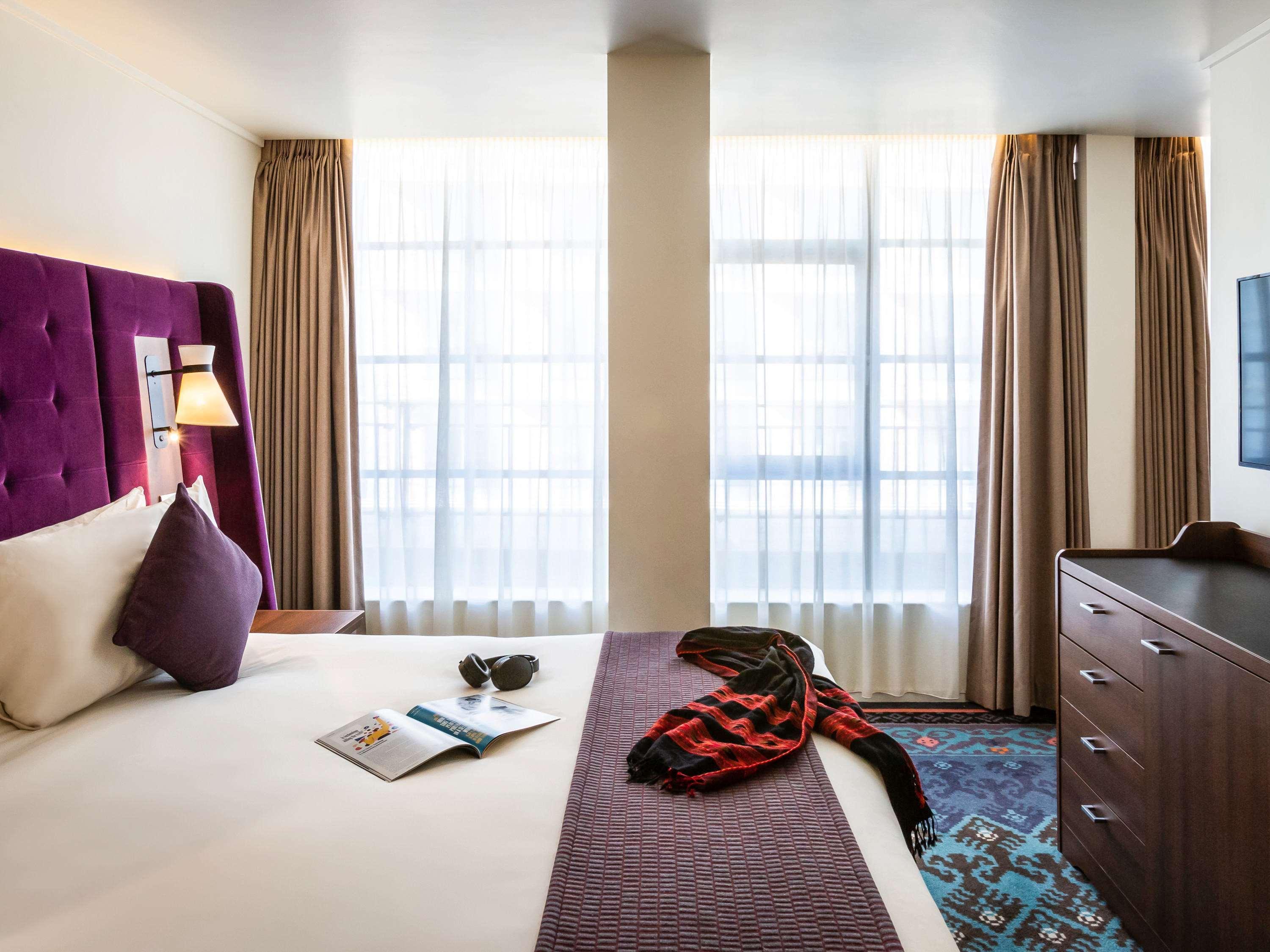 Отель Mercure Bridge 4*